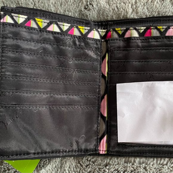 Vera Bradley Pushlock Wallet NWT - Picture 3 of 4